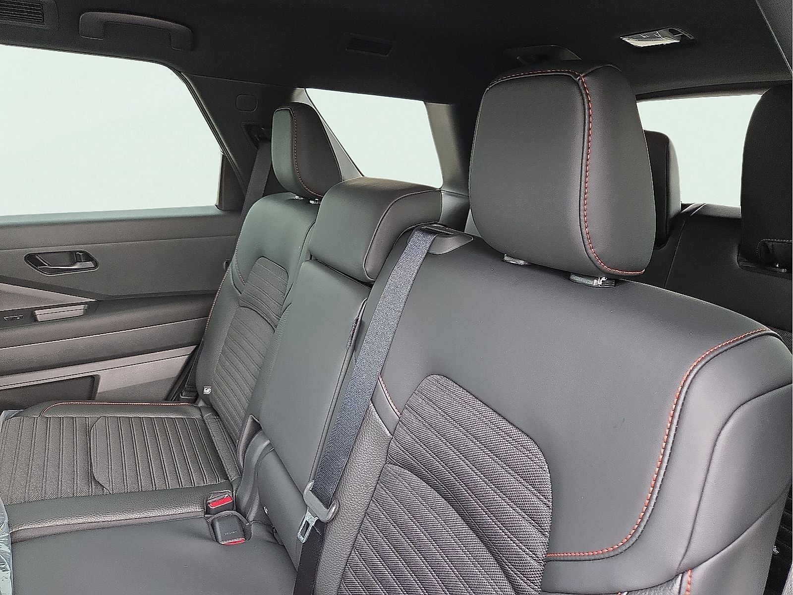 2026 Nissan Pathfinder Rock Creek®