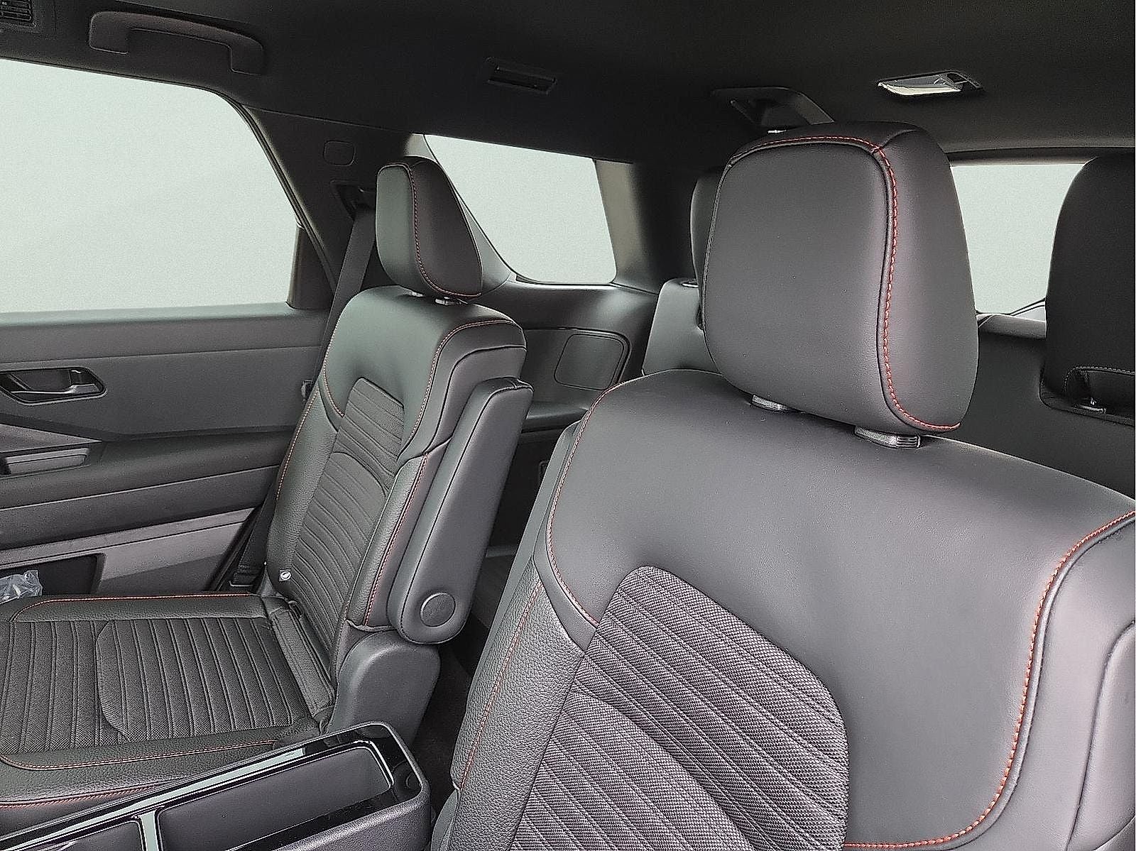 2026 Nissan Pathfinder Rock Creek®