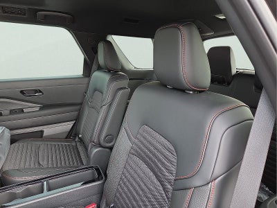 2026 Nissan Pathfinder Rock Creek®