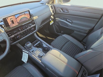 2026 Nissan Pathfinder Rock Creek®