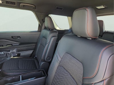 2026 Nissan Pathfinder Rock Creek®