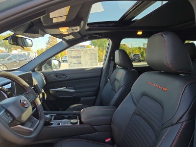 2026 Nissan Pathfinder Rock Creek®