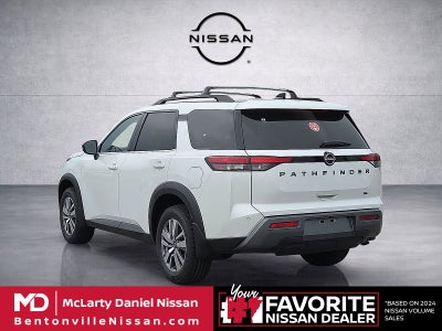 2026 Nissan Pathfinder SL