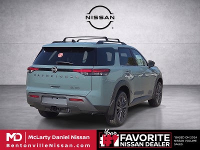 2026 Nissan Pathfinder SL
