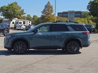 2026 Nissan Pathfinder SL