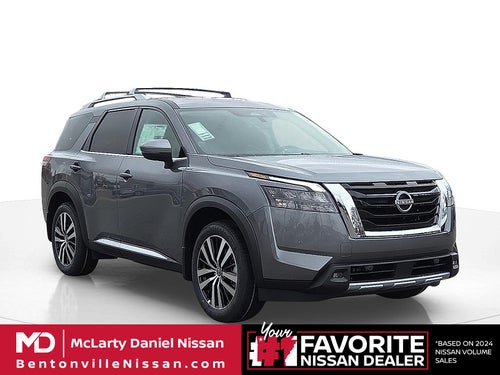 2025 Nissan Pathfinder Platinum