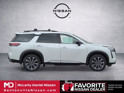 2026 Nissan Pathfinder Platinum