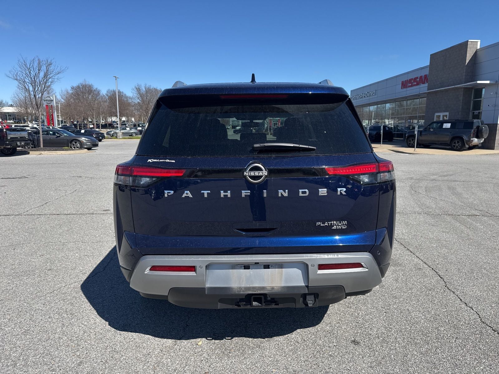 2022 Nissan Pathfinder Platinum