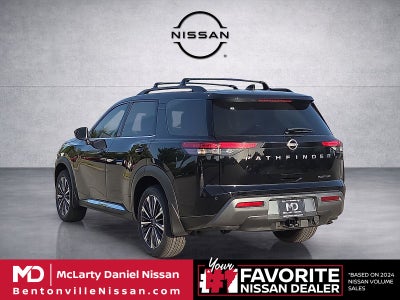 2026 Nissan Pathfinder Platinum