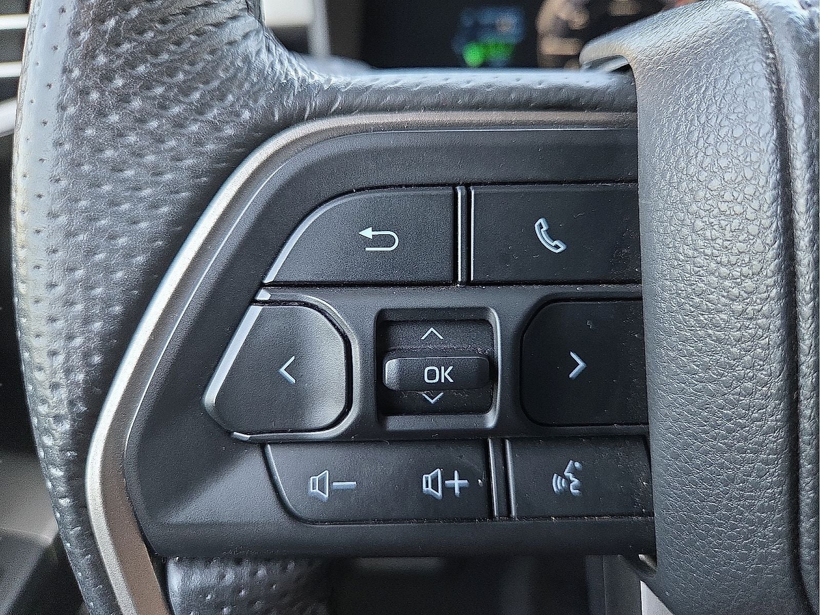 2025 Toyota Sequoia SR5