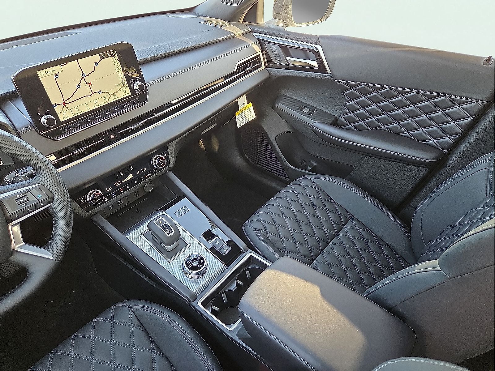 2026 Nissan Rogue Plug-In Hybrid Platinum