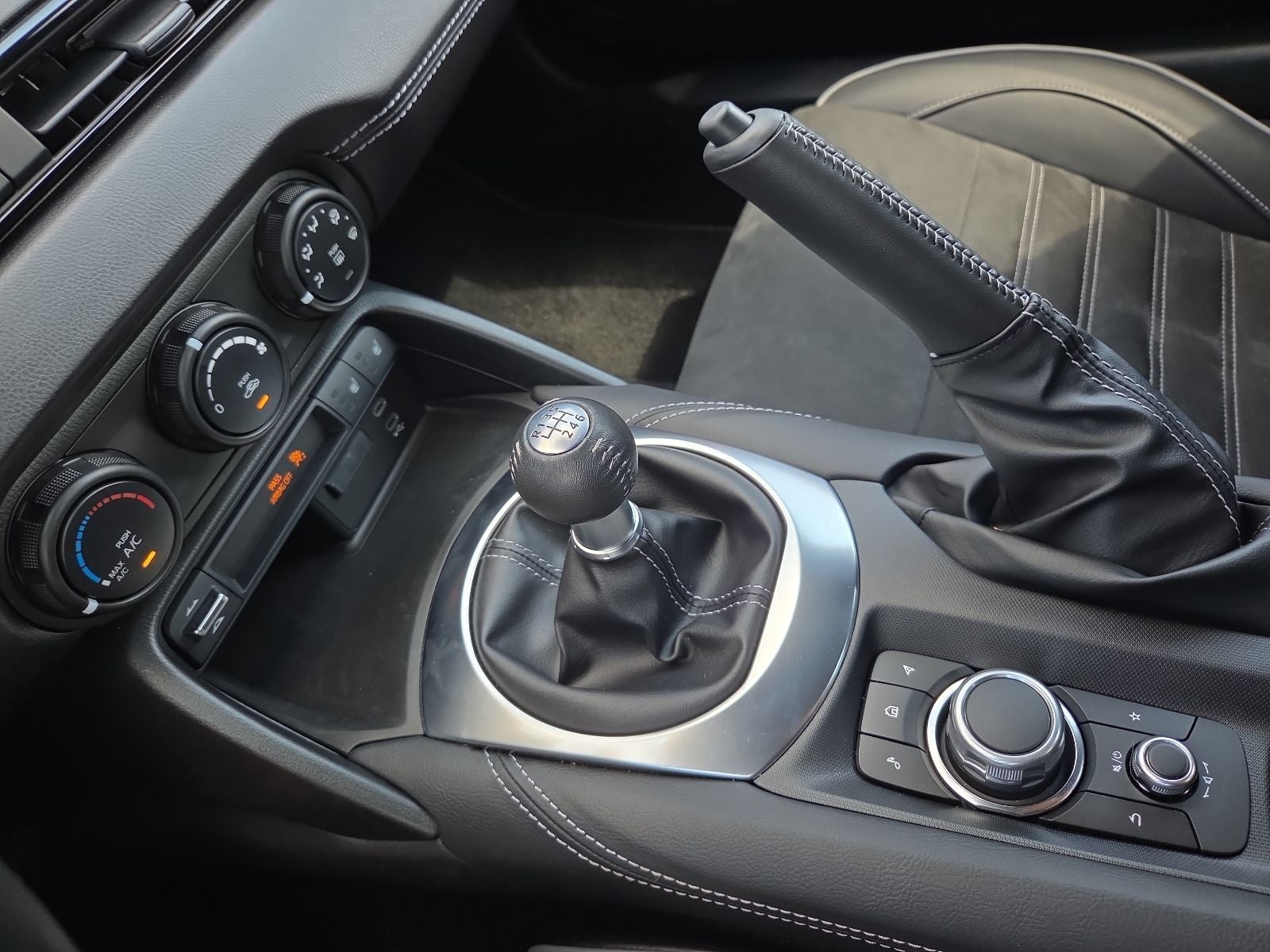 2025 Mazda Mazda MX-5 Miata RF Club
