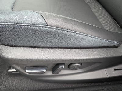 2026 Nissan Leaf Platinum+