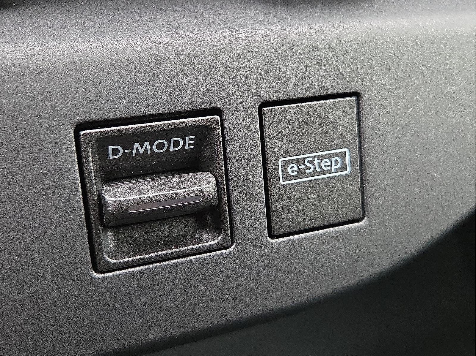 2026 Nissan Leaf Platinum+