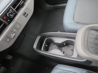 2026 Nissan Leaf Platinum+