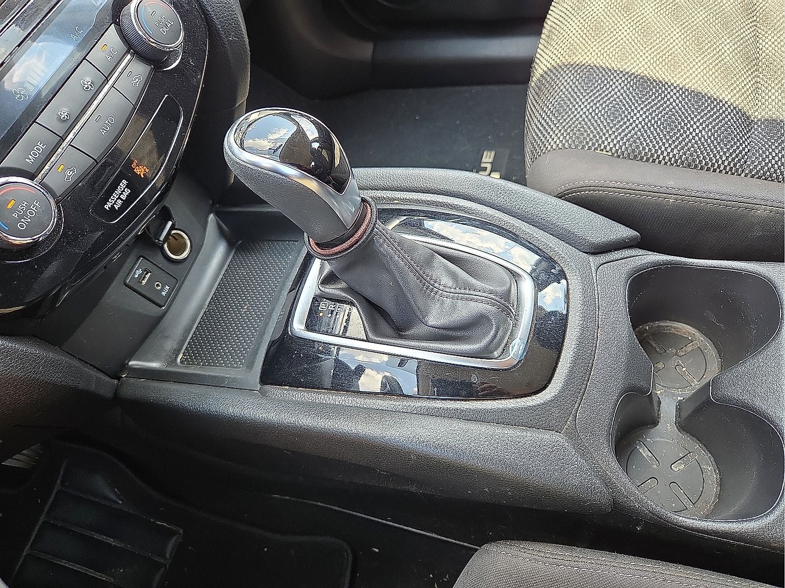 2017 Nissan Rogue Sport SV