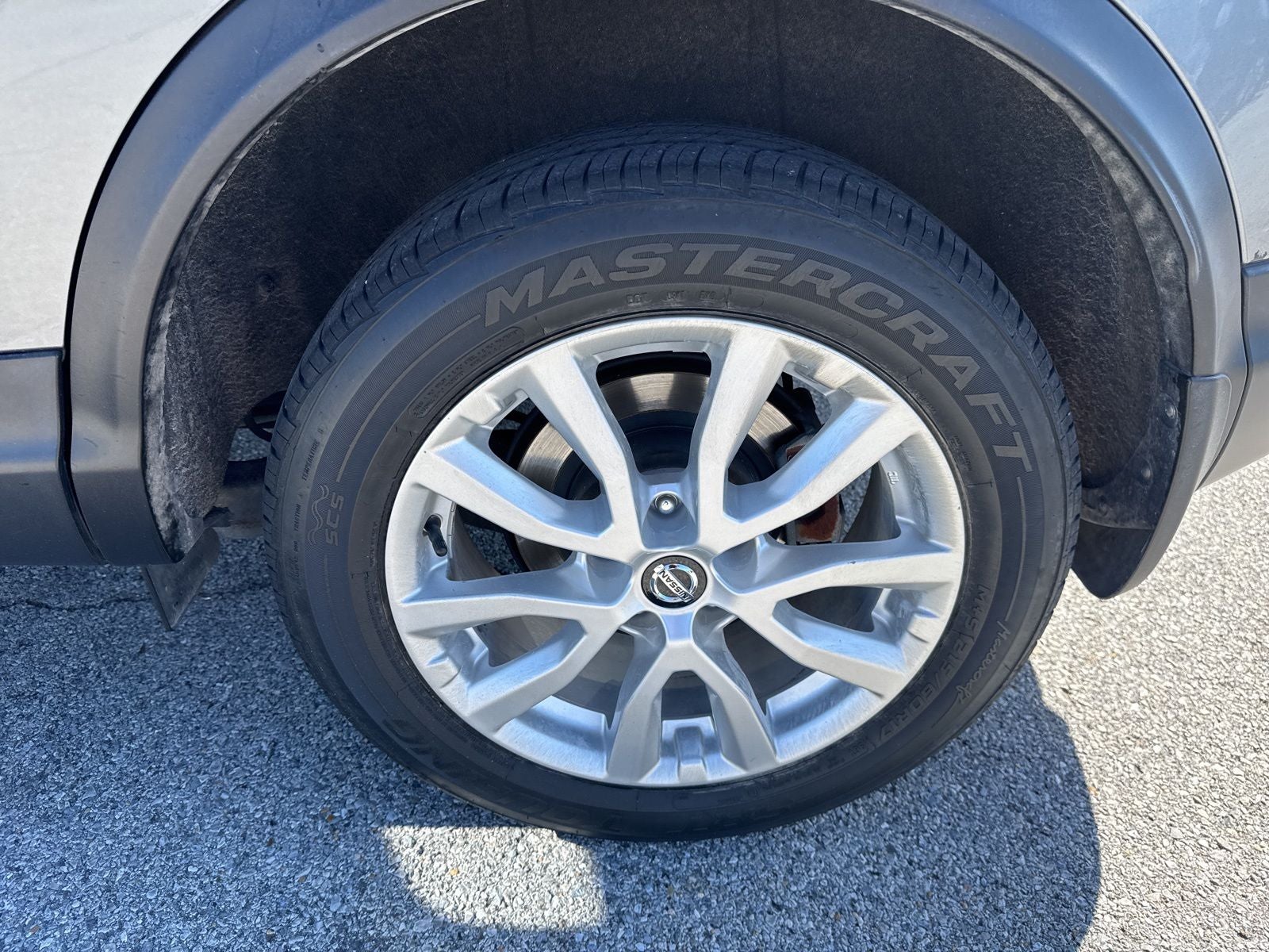 2020 Nissan Rogue Sport SV