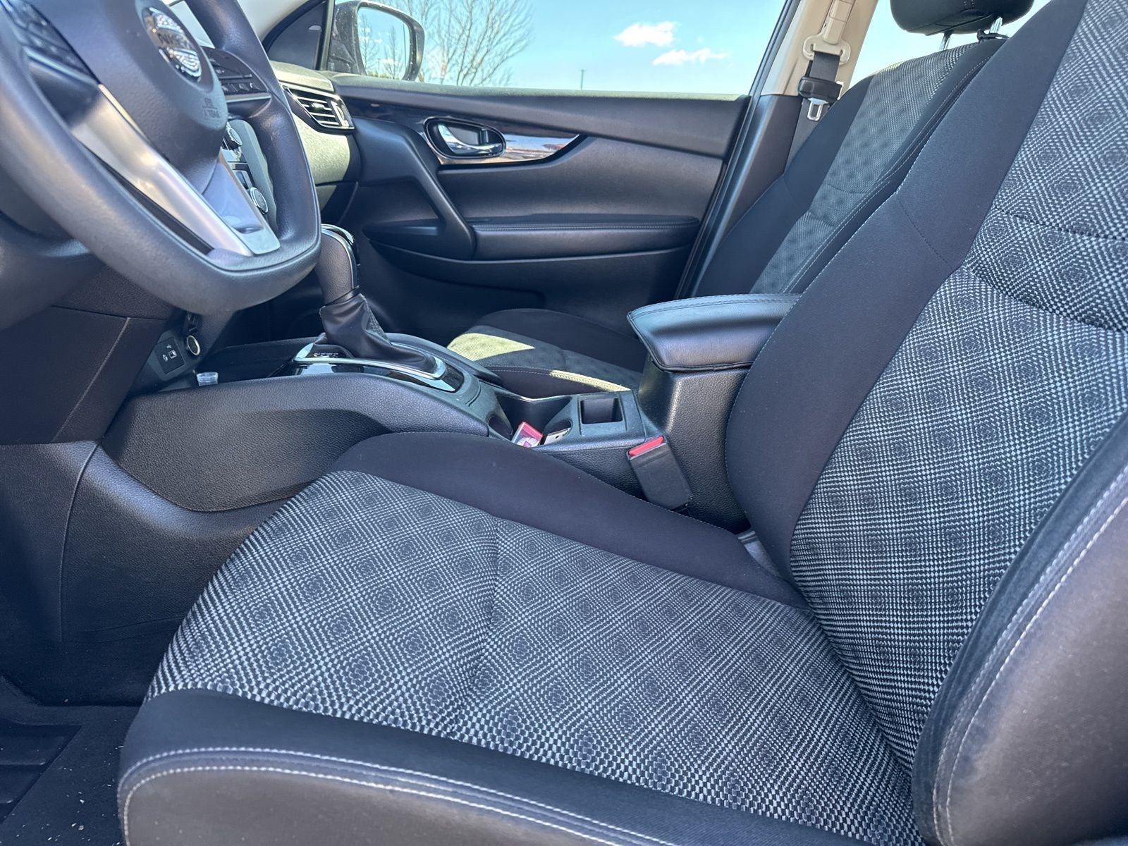 2020 Nissan Rogue Sport SV