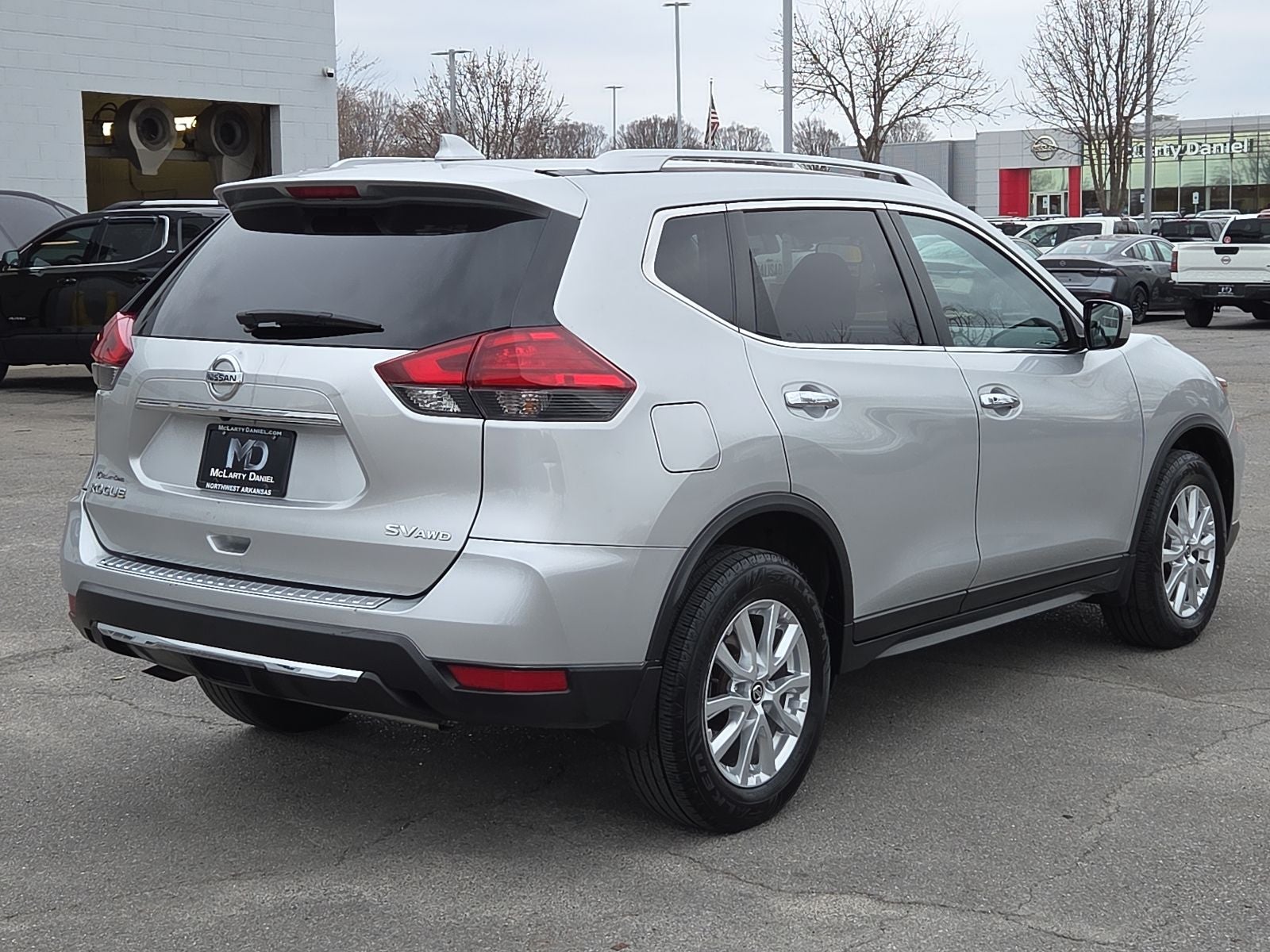 2017 Nissan Rogue SV