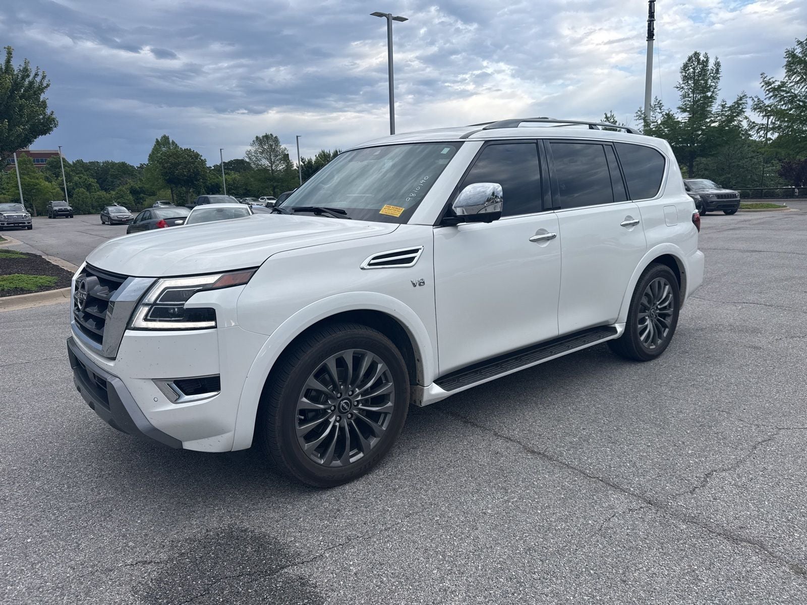 2022 Nissan Armada Platinum 4X4's photo