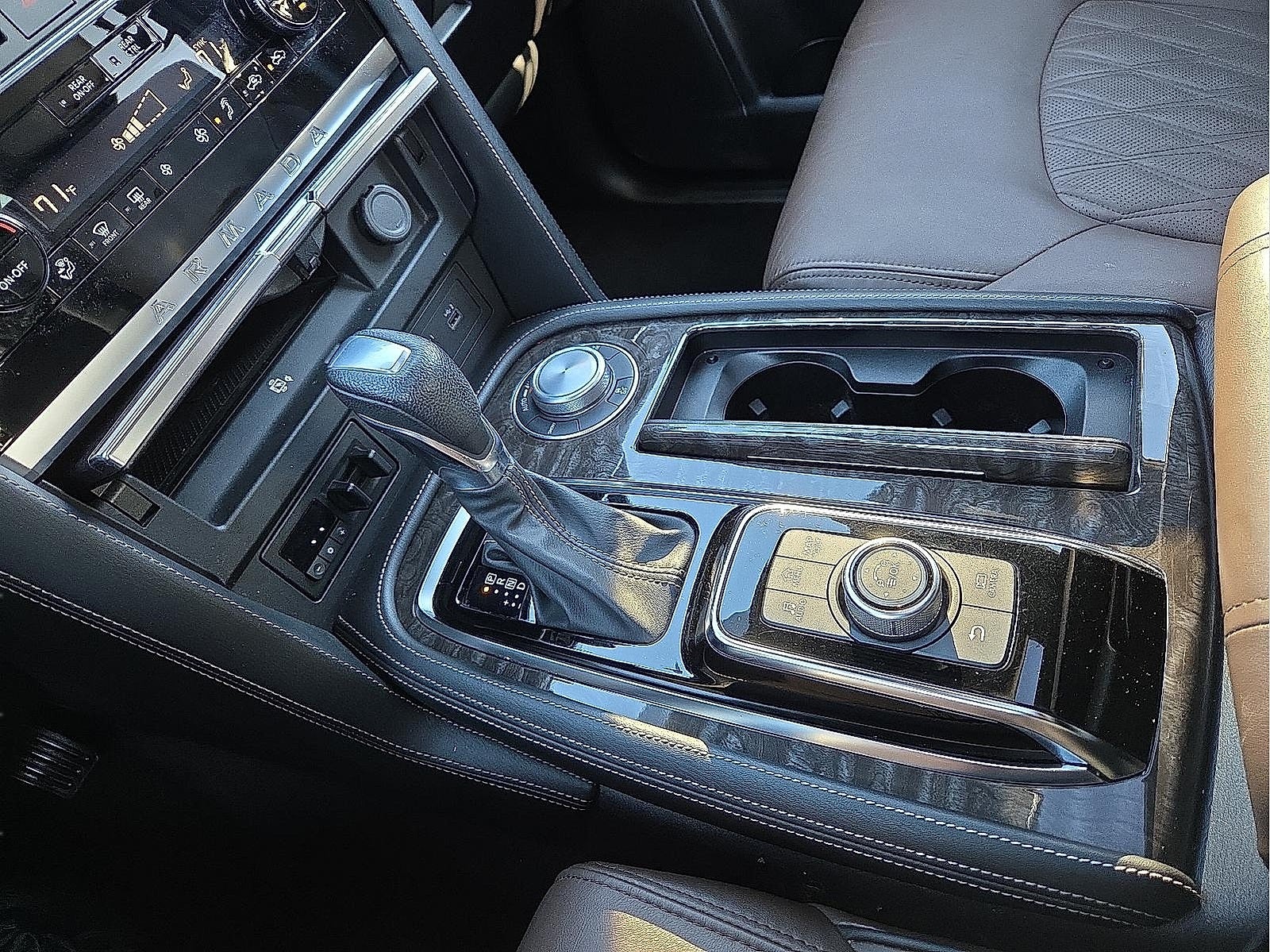 2023 Nissan Armada Platinum