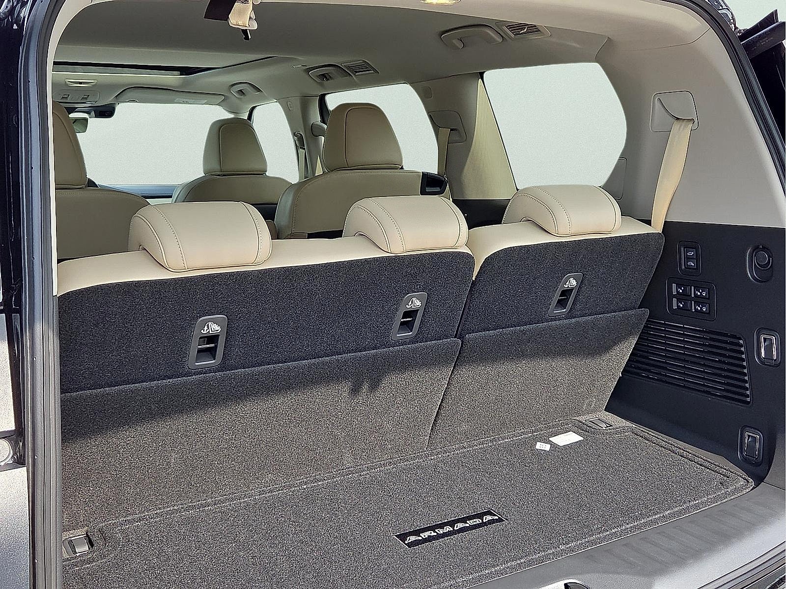 2025 Nissan Armada Platinum Reserve