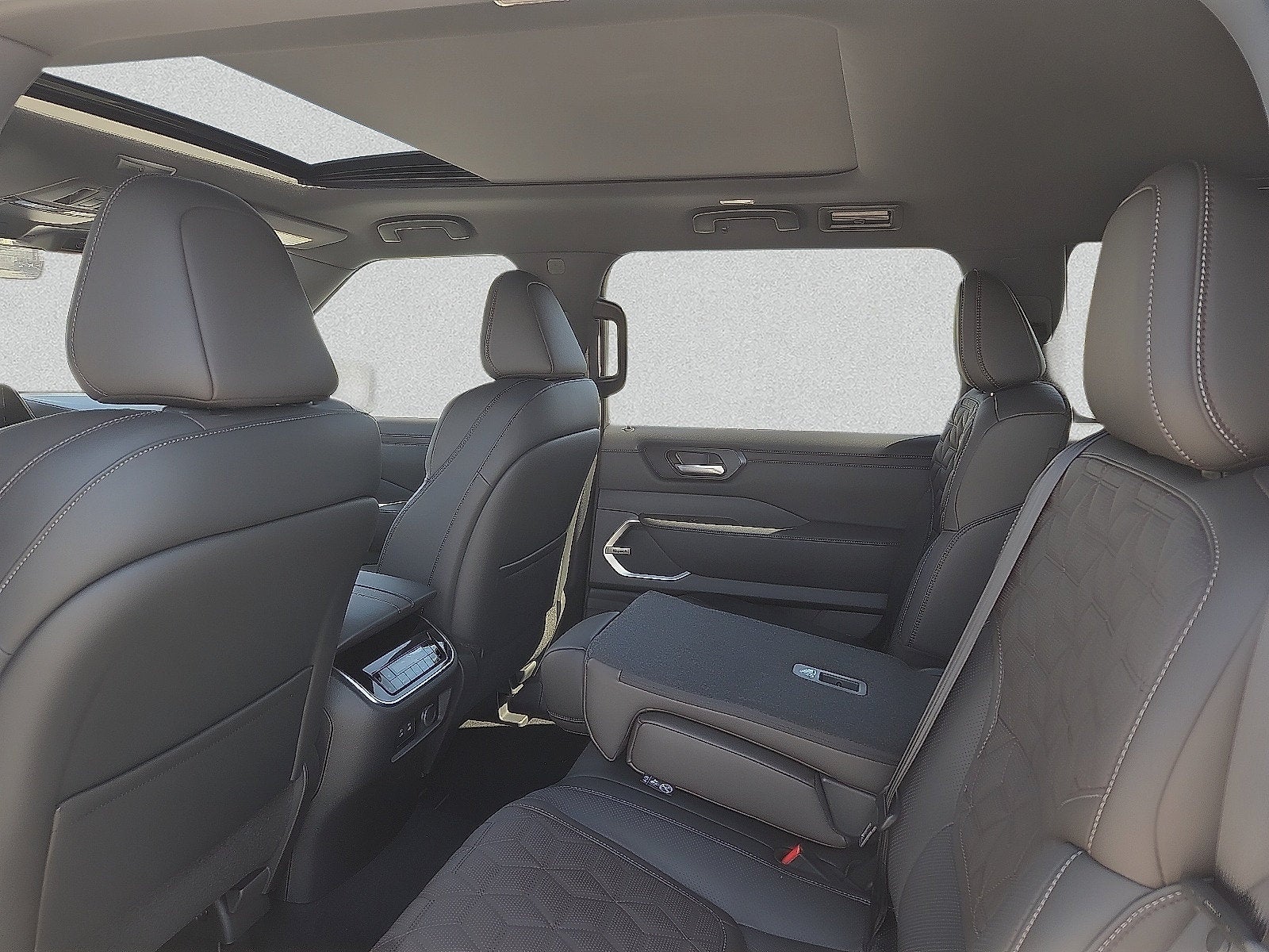 2027 Nissan Armada Platinum Reserve
