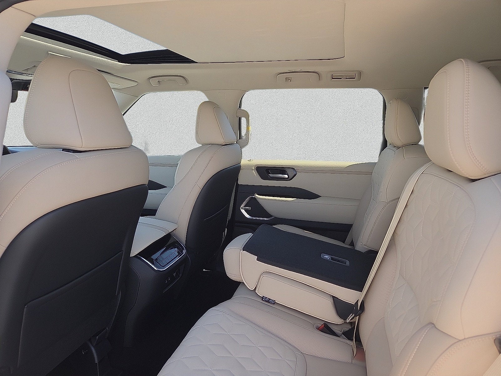 2027 Nissan Armada Platinum Reserve