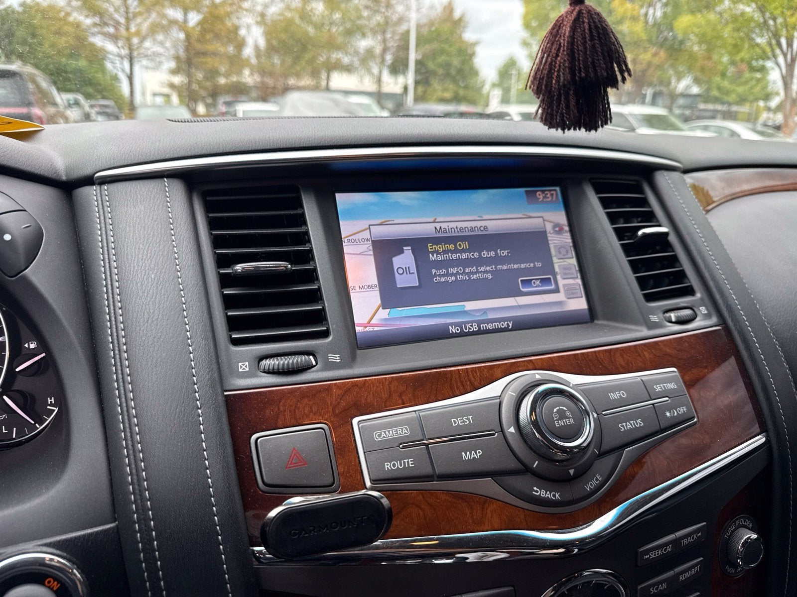 2017 INFINITI QX80 Base
