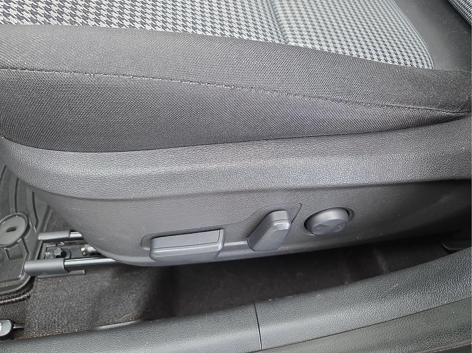 2020 Hyundai Kona SEL Plus