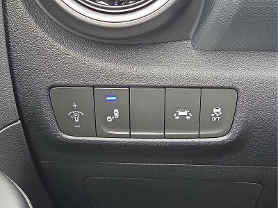 2020 Hyundai Kona SEL Plus