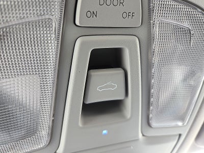 2016 Kia Cadenza Premium