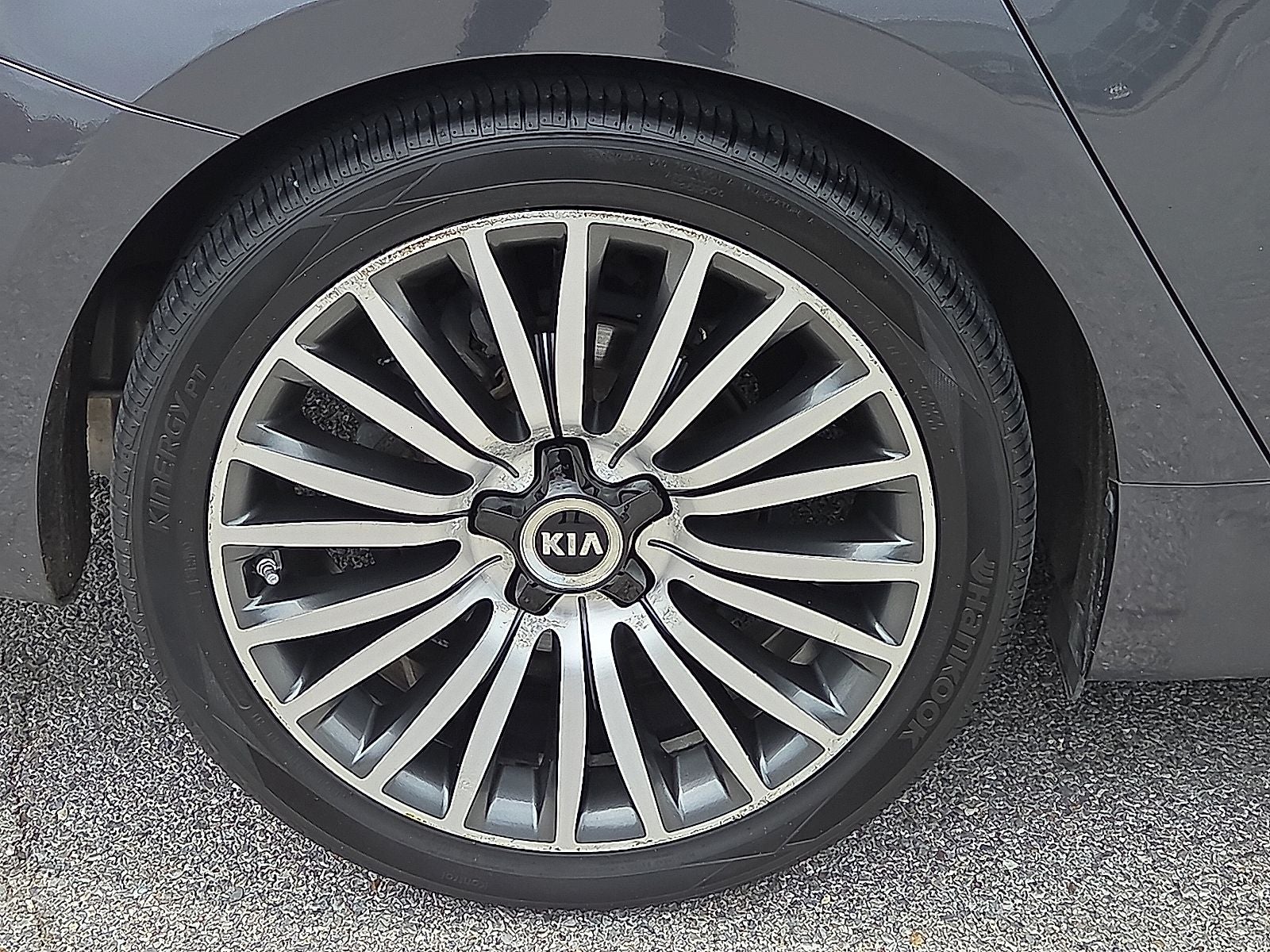 2016 Kia Cadenza Premium