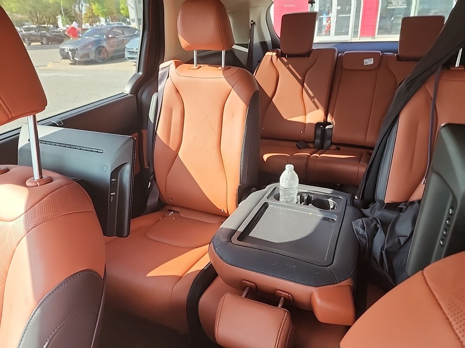2025 Kia Carnival SX