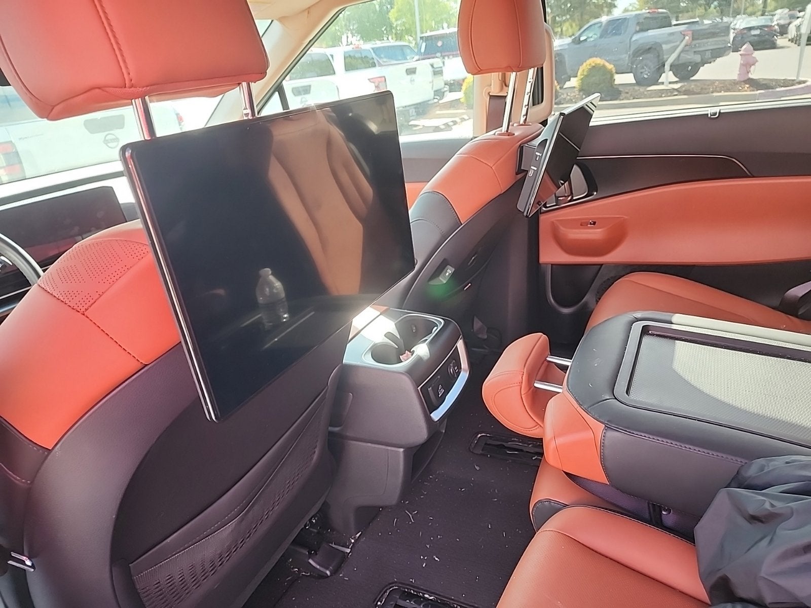 2025 Kia Carnival SX