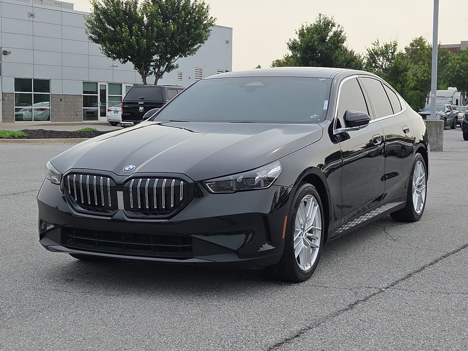 2024 BMW 5 Series 530i