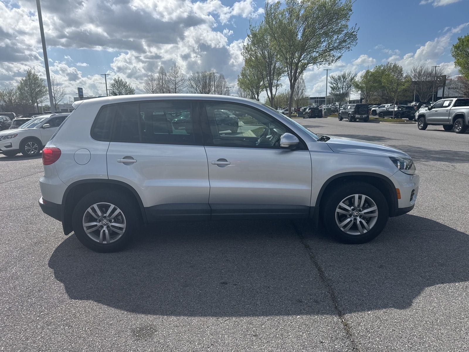 2013 Volkswagen Tiguan S 4Motion