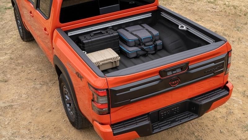 2025 Nissan frontier